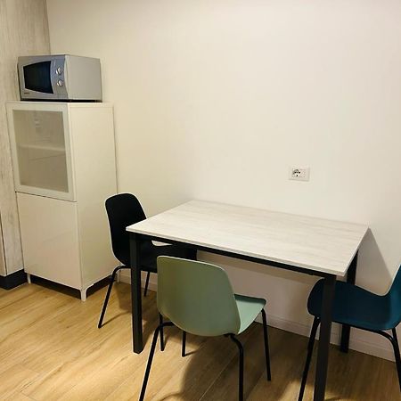 Easy Room Italy Rogoredo Milaan Buitenkant foto